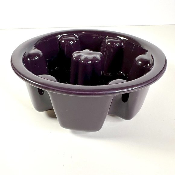 Le Tauci Ceramic Deep Purple Dog Dish Slow Feed NWOT - Picture 1 of 6